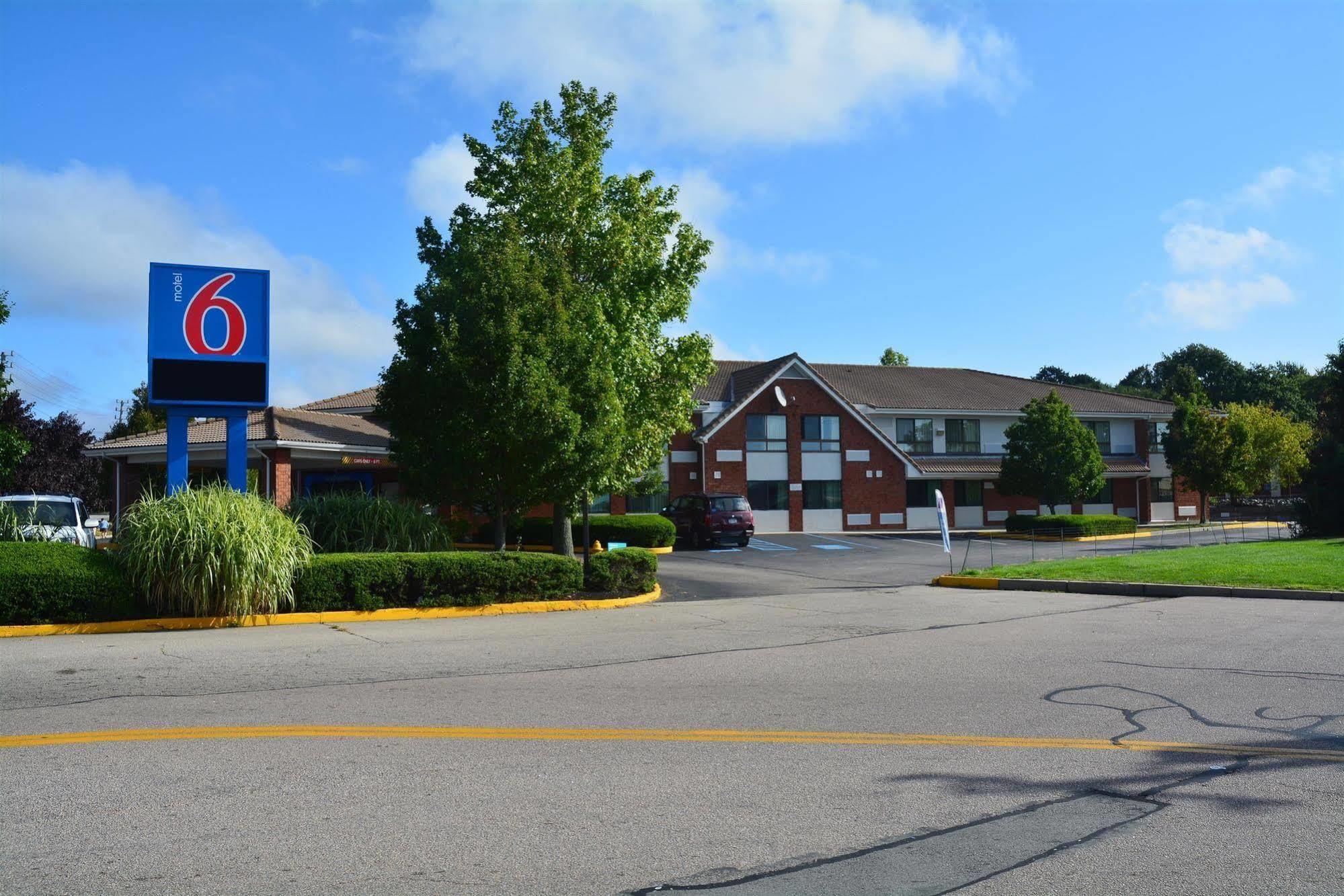 Motel 6-Newport, Ri Ngoại thất bức ảnh