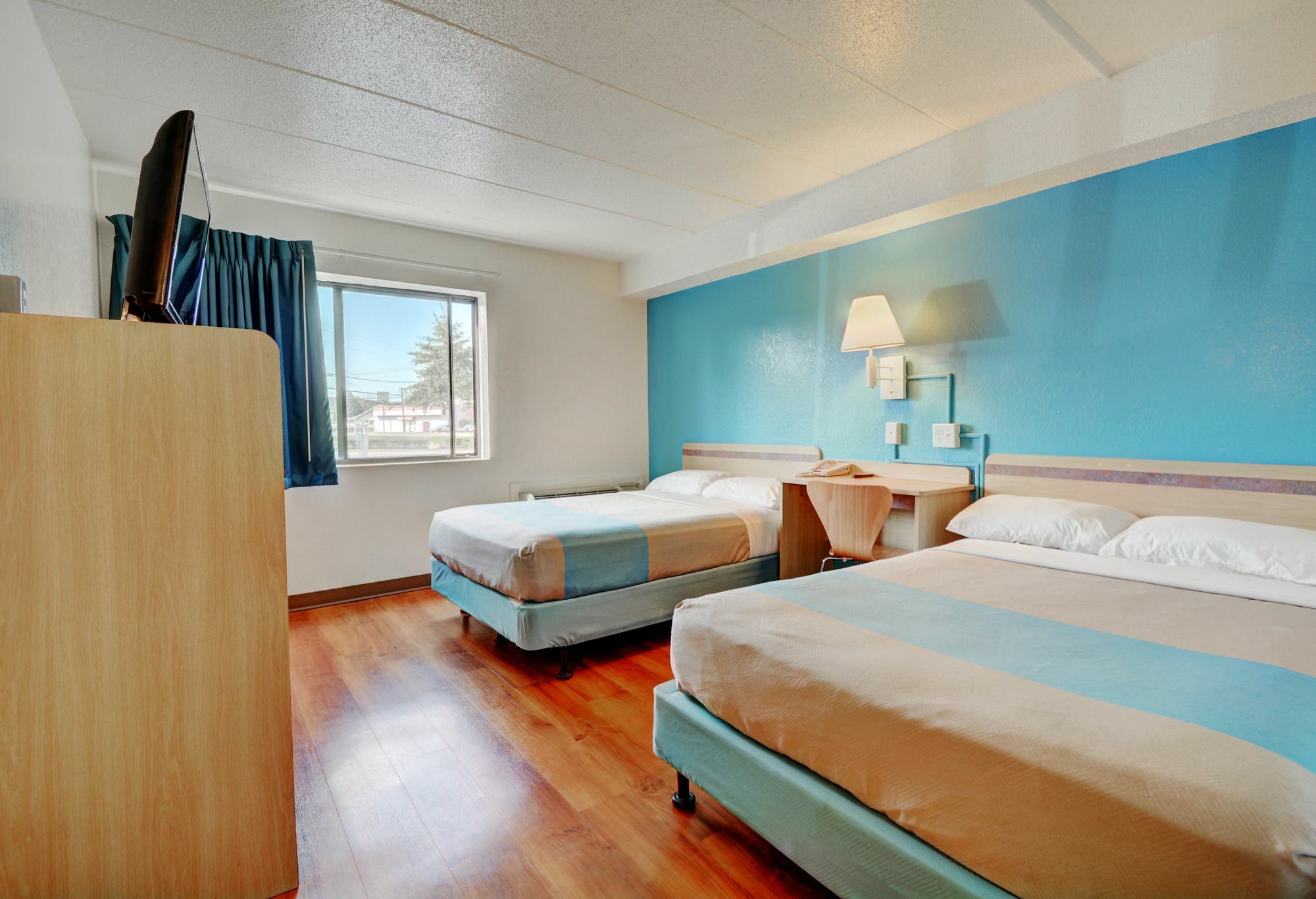 Motel 6-Newport, Ri Ngoại thất bức ảnh